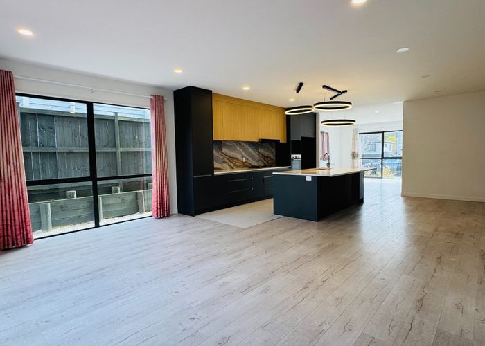  at 9 Agnew Place, Albany, North Shore City, Auckland