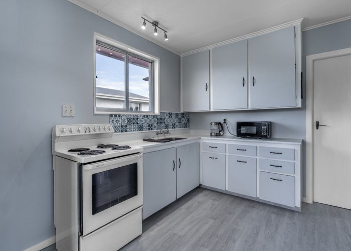  at 24 Argyle Street, Kew, Invercargill