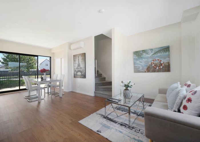  at 1/32 Sunlands Drive, Manurewa, Manukau City, Auckland