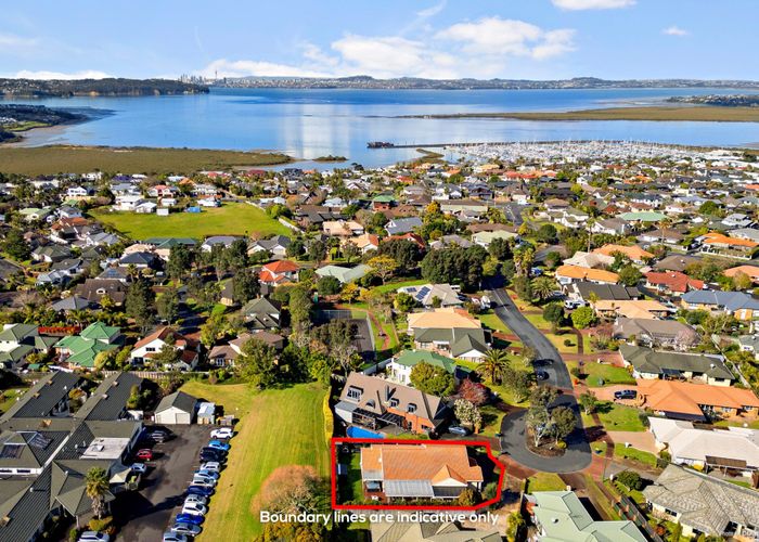  at 26 Connemara Court, West Harbour, Auckland