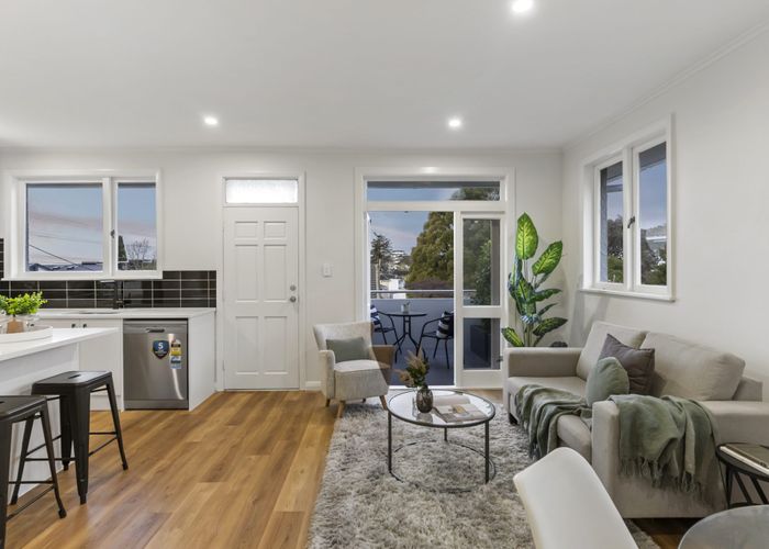  at 1/45 Pupuke Road, Birkenhead, Auckland