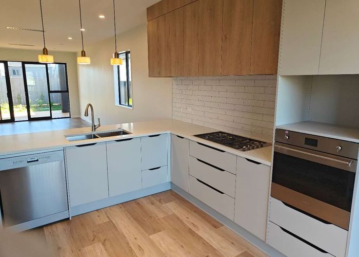  at 14 Coopworth Street, Karaka, Papakura