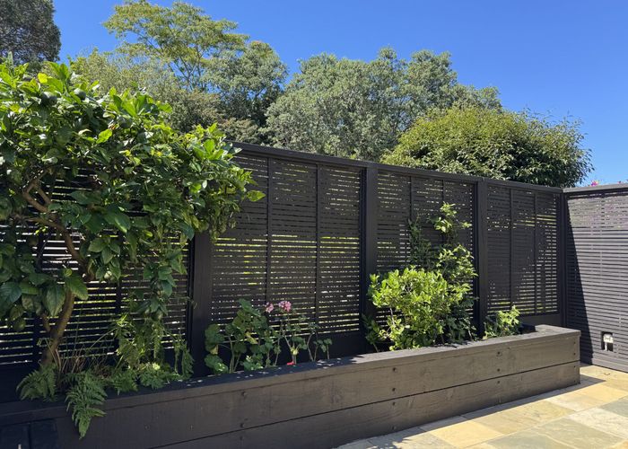  at 2/47 Vale Road, St Heliers, Auckland