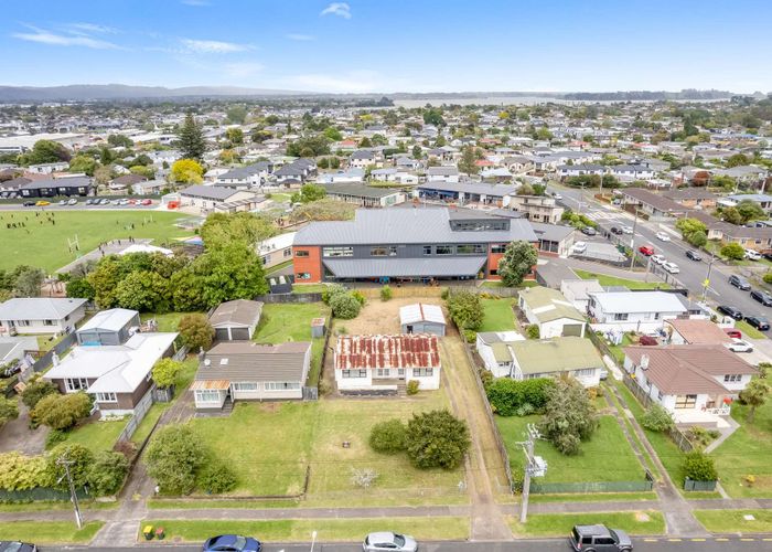  at 51 Tawa Crescent, Manurewa, Manukau City, Auckland