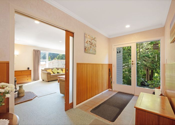  at 132 Pinehaven Road, Pinehaven, Upper Hutt, Wellington