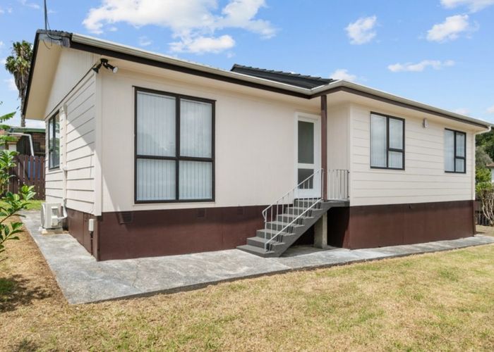  at 1/47 Taitimu Drive, Weymouth, Auckland