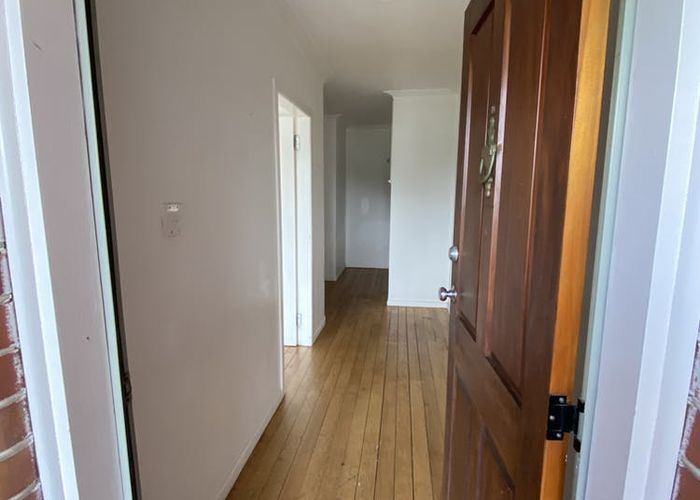  at 5 Malone Road, Mount Wellington, Auckland