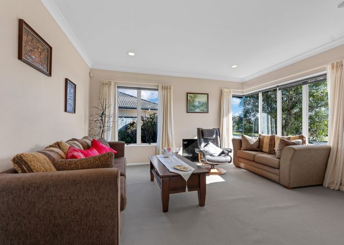  at 48 Aberdeen Crescent, Wattle Downs, Manukau City, Auckland