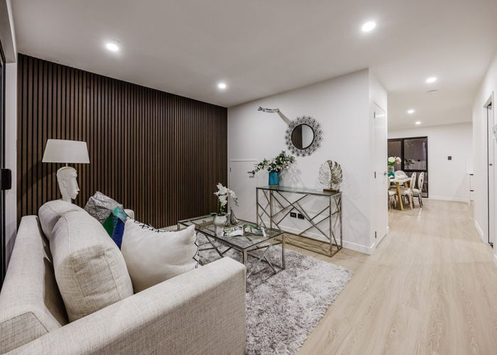  at 3/24 Tupaki Place, Pakuranga Heights, Manukau City, Auckland