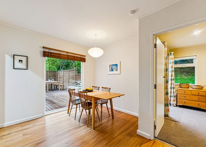  at 261 Titirangi Road, Titirangi, Waitakere City, Auckland