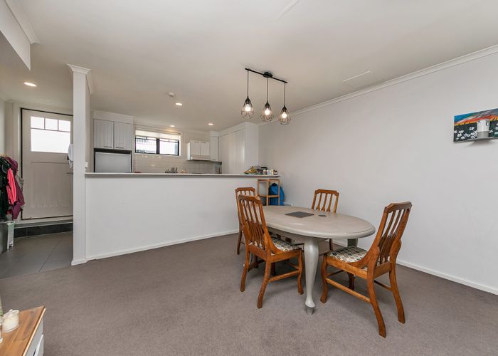  at 6F/8 Farnham Street, Parnell, Auckland