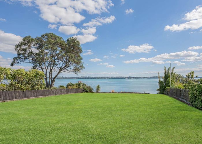 For sale 13 Puriri Road, Beachlands, Manukau City, Auckland homes.co.nz