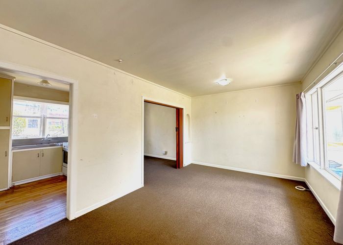  at 2/1 King Edward Avenue, Epsom, Auckland