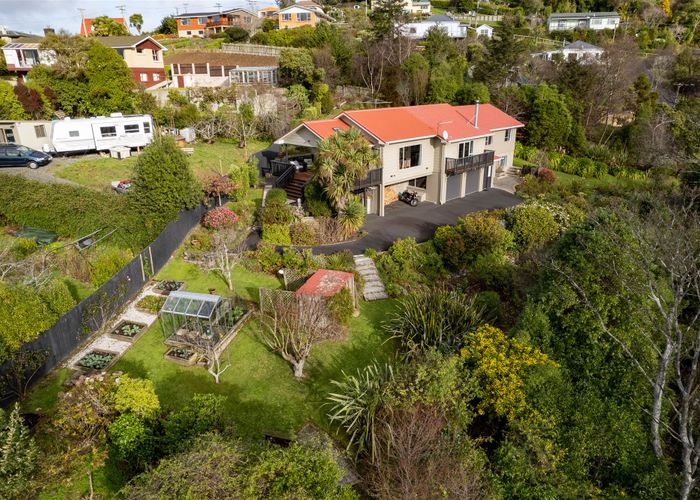  at 8 Cove Street, Roseneath, Port Chalmers