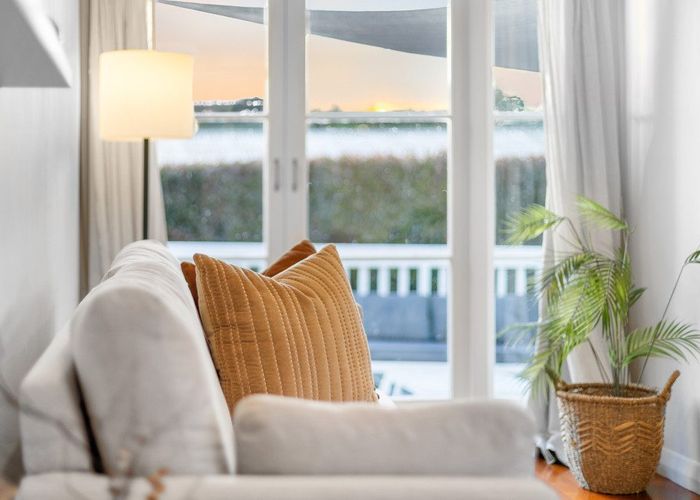 at 2/36 Panorama Road, Mount Wellington, Auckland City, Auckland