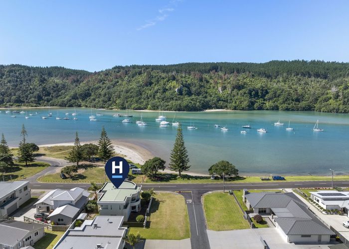  at 301 Beach Road, Whangamata, Thames-Coromandel, Waikato