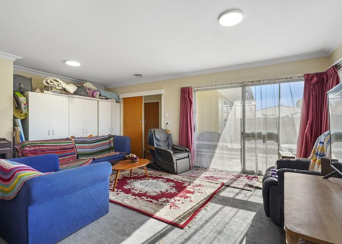  at 24 Springfield Crescent, Enderley, Hamilton, Waikato