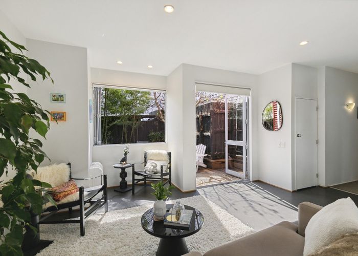  at 3B Telford Terrace, Oriental Bay, Wellington