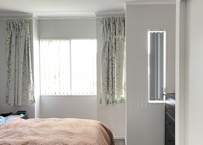  at 13 Kona Crecent, Henderson, Waitakere City, Auckland