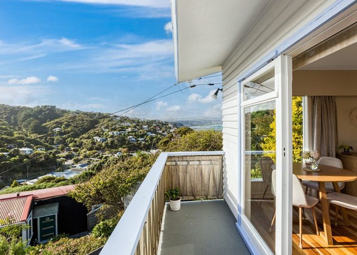  at 40 Gordon Road, Plimmerton, Porirua