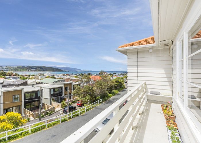  at 168 Sutherland Road, Lyall Bay, Wellington