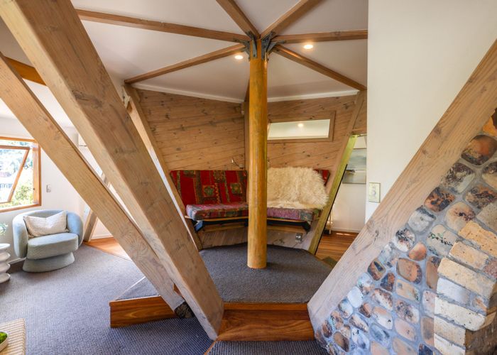  at 11 Pacific Parade, Oneroa, Waiheke Island, Auckland