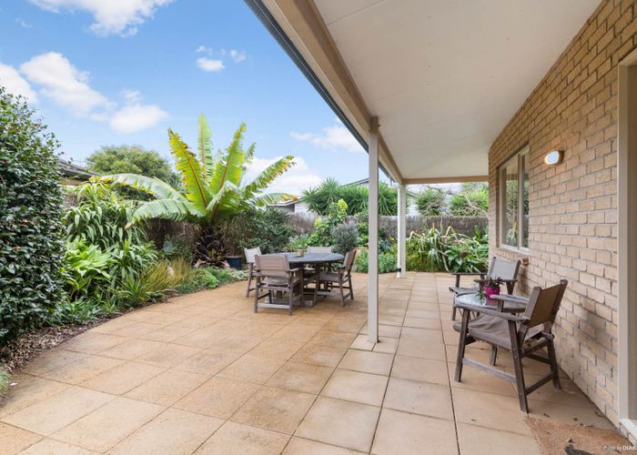  at 18 Merlot Heights, Huapai, Kumeū