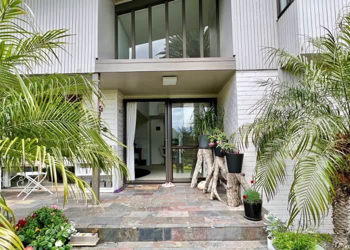  at 24 Seneca Court, Golflands, Manukau City, Auckland