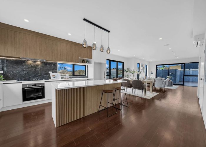  at 20 Mairehau Street, Westgate, Waitakere City, Auckland