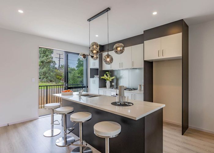  at 12 Pipi Place, Browns Bay, North Shore City, Auckland