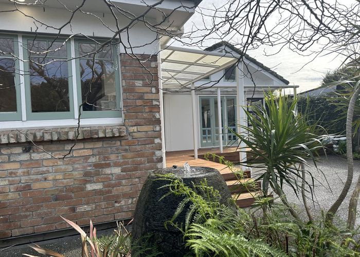  at 15 Edenvale Crescent, Mount Eden, Auckland City, Auckland