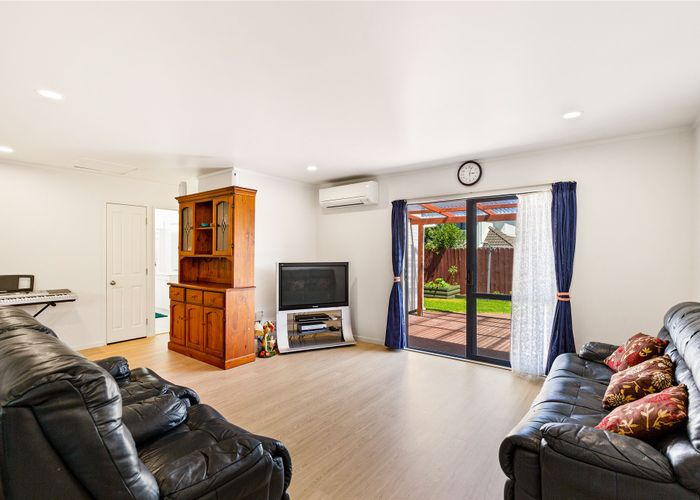  at 22 Albizia Avenue, Henderson, Auckland