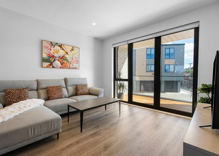  at 10/70 Killarney Street, Takapuna, North Shore City, Auckland