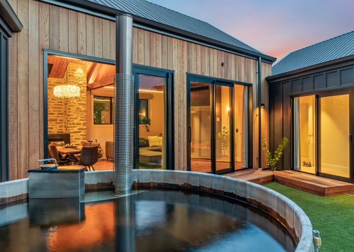  at 6 Flax Street, Hanley's Farm, Jacks Point, Queenstown-Lakes, Otago