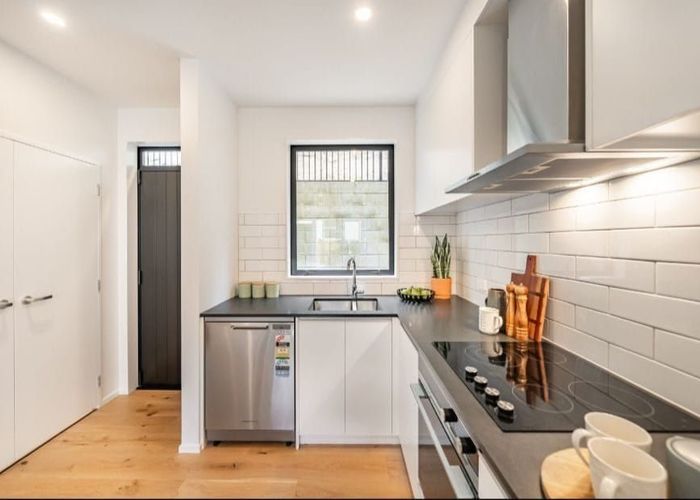  at 9/71 Raukawa Street, Stokes Valley, Lower Hutt, Wellington