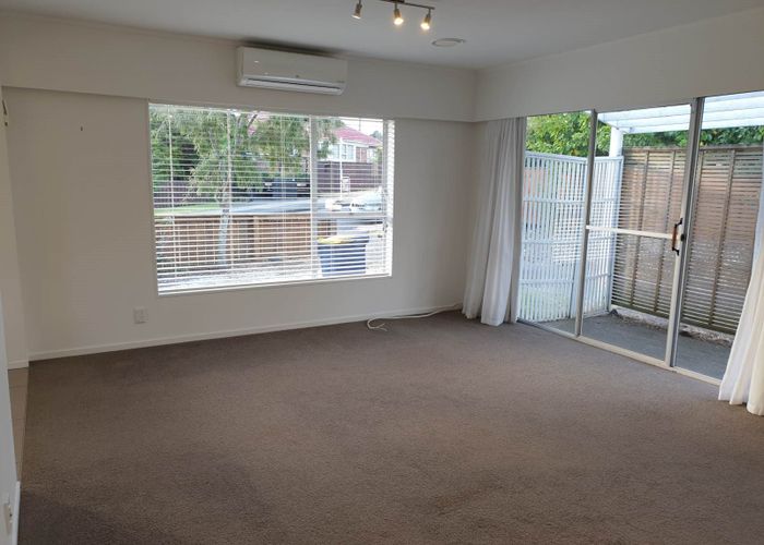  at 1/4 Stottholm Road, Titirangi, Auckland