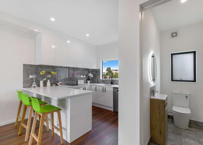  at 3/68 Smythe Road, Henderson, Auckland