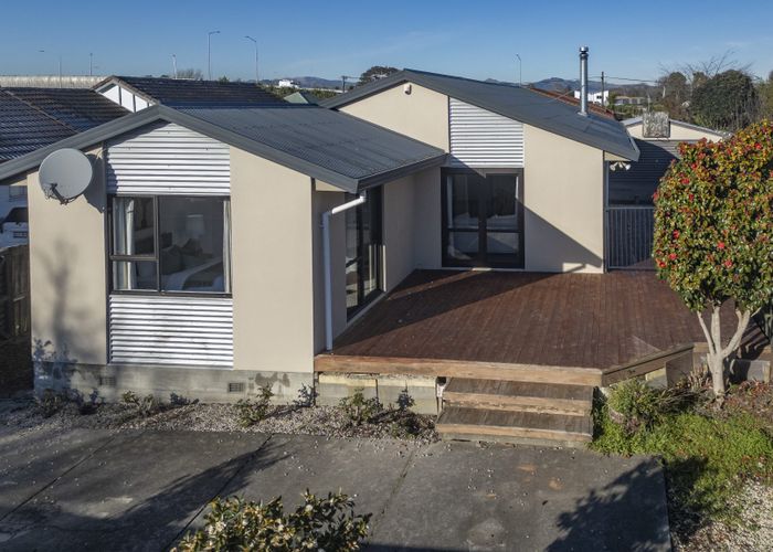  at 16 Dunbarton Street, Redwood, Christchurch City, Canterbury