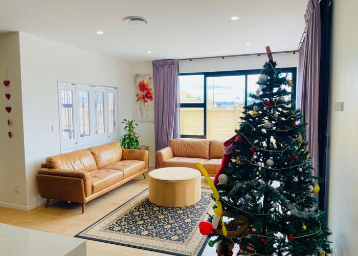  at 1 Silverhill Lane, Silverdale, Silverdale