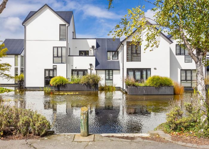  at 10/140 Office Road, Merivale, Christchurch City, Canterbury