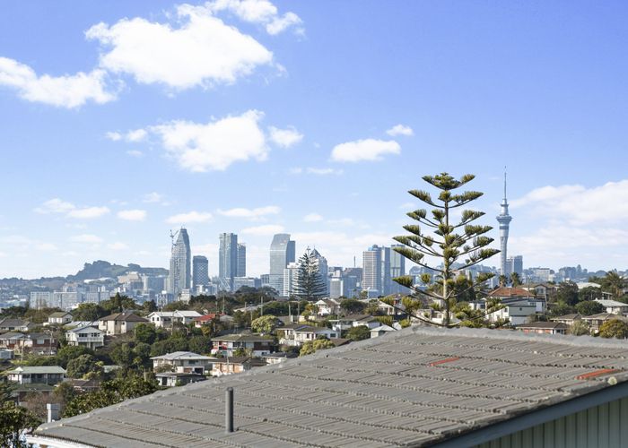  at 10 Marcel Place, Glenfield, North Shore City, Auckland
