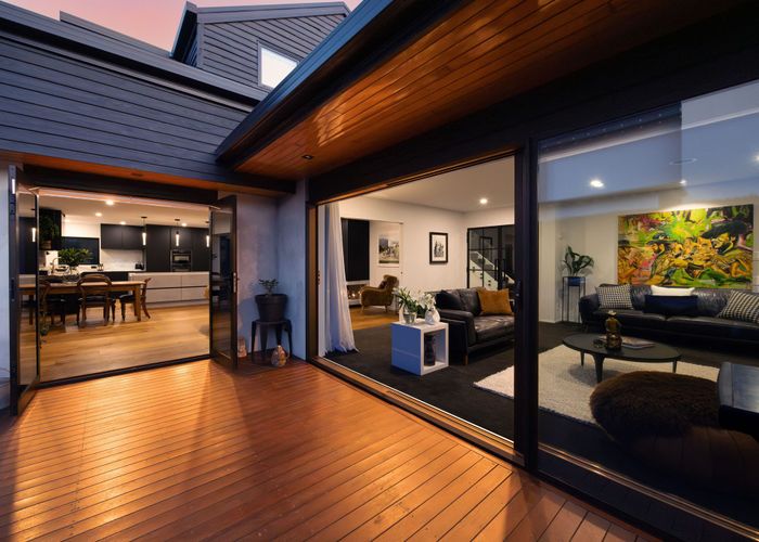  at 4 Wairarapa Terrace, Merivale, Christchurch