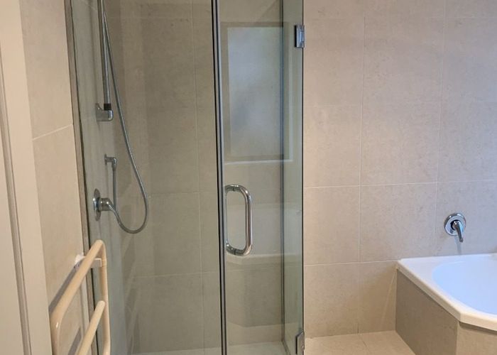  at 105 Te Wharau Dr, Greenhithe, North Shore City, Auckland