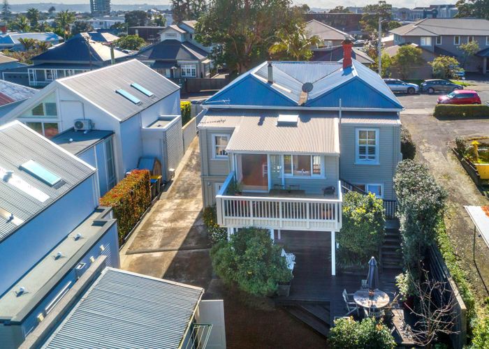  at 4 Ponsonby Terrace, Ponsonby, Auckland