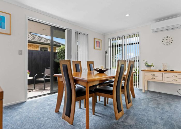  at 28 Seabreeze Place, Papamoa Beach, Papamoa