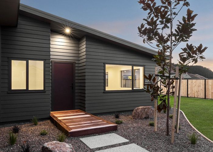  at 6 Lake McKay Drive, Luggate, Wanaka, Otago