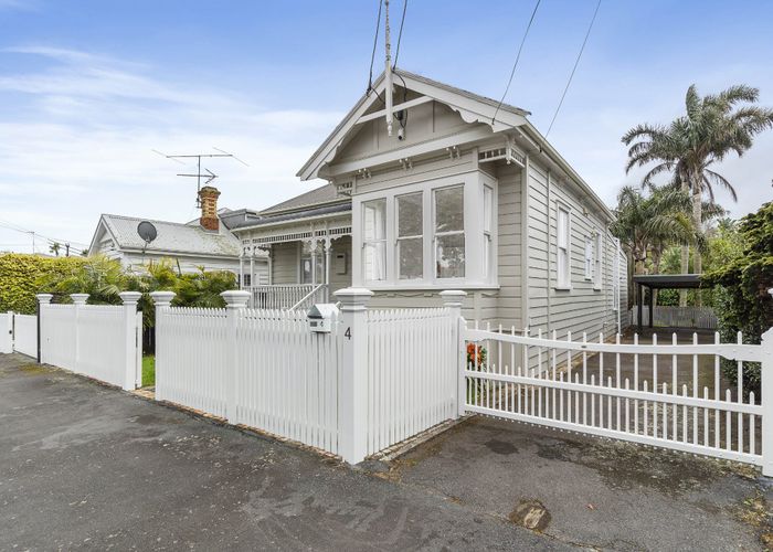  at 4 Edenvale Crescent, Mount Eden, Auckland