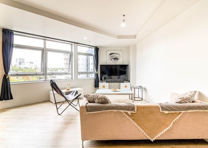  at 6J/205 Hobson Street, Auckland Central, Auckland