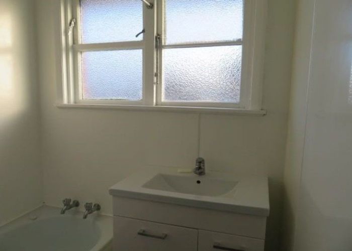  at 36 Ngata Grove, Trentham, Upper Hutt, Wellington