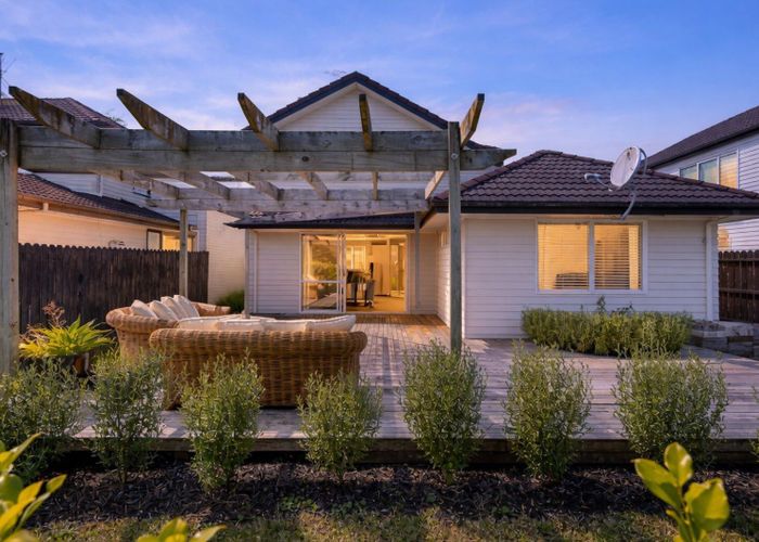  at 38 Bruce Pulman Drive, Takanini, Papakura, Auckland